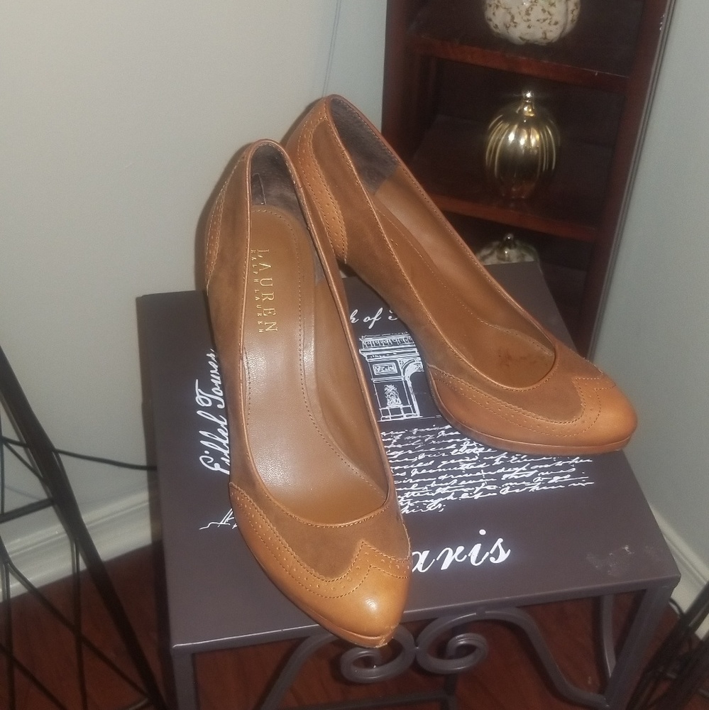 Shoe